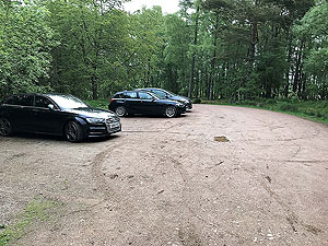 Meikle Tap. Parking for about six cars