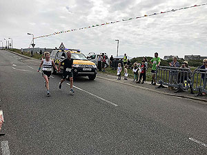 Barrathon. Hand in hand at the finish...true love.
