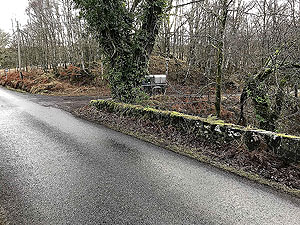 Killin - Lochan Breaclaich. Just after the small bridge take the road on the right uphill