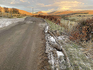 Small 3 Lochs loop. Top of the first wee hill on the Fruin road