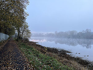 Over the Carman : Cycle and walking path along the Leven