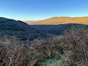 Glen Shira : Looking back down the glen