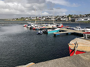 Gallus Running : Bowmore running loop : View of Bowmore harbour
