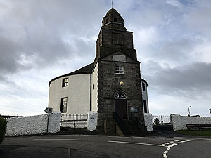 Gallus Running : Bowmore running loop : The Round Church