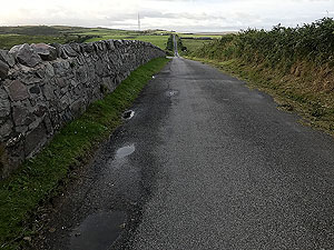 Gallus Running : Bowmore running loop : Road just after the cemetry