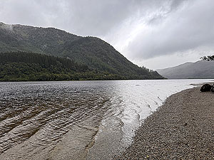Glen Ample: : The loch from the shore at the car park