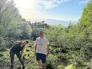 HAAC - Whinny hill : Lets pose some more