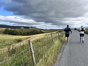 Caringorms trail marathon:  : Running past Ruthven barracks