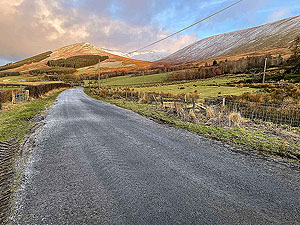 Looking up the Glen from Lochan Breaclaich